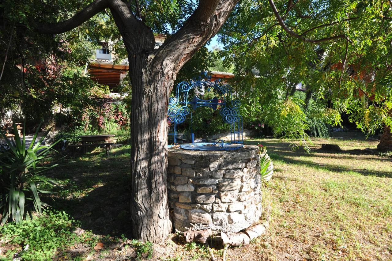 Villa Theodora View Apartments Thalia Agios Georgios Pagon Exterior foto